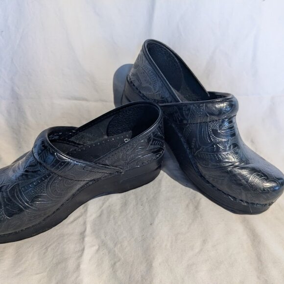 Dansko clogs black tooled leather 39 - Picture 2 of 5